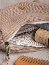 TOILETRY POUCHES