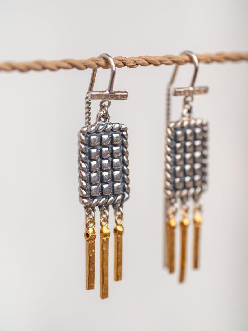 LUCKY BOX EARRINGS
