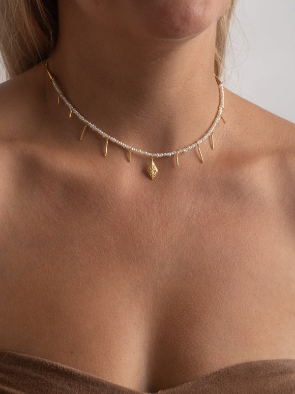 LINI NECKLACE